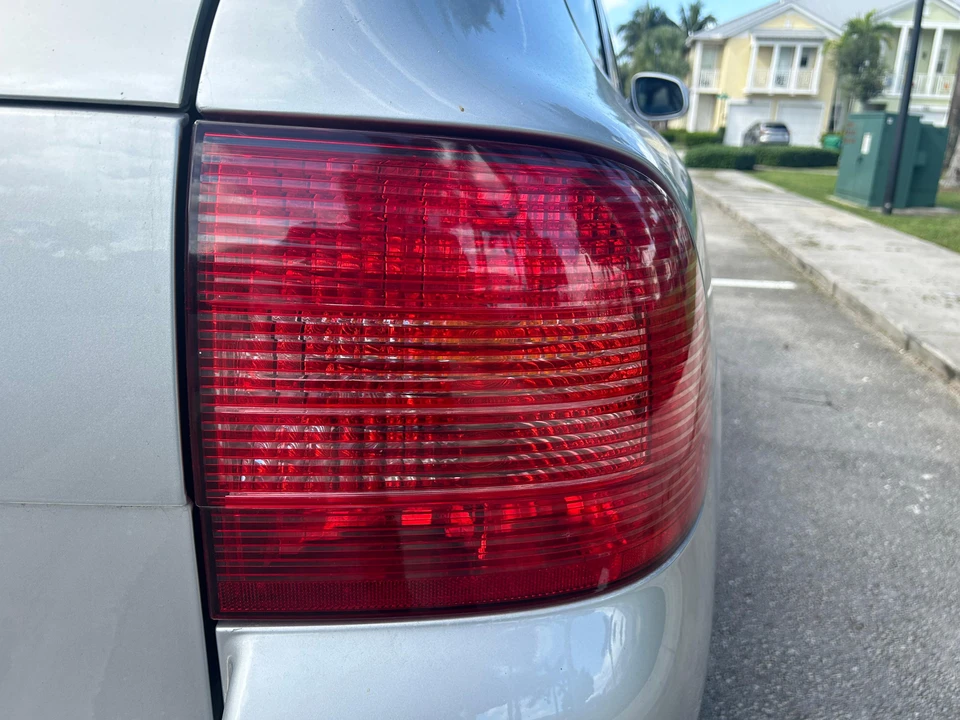 2004 Porsche 955/957 Cayenne S - Image 18 of 31