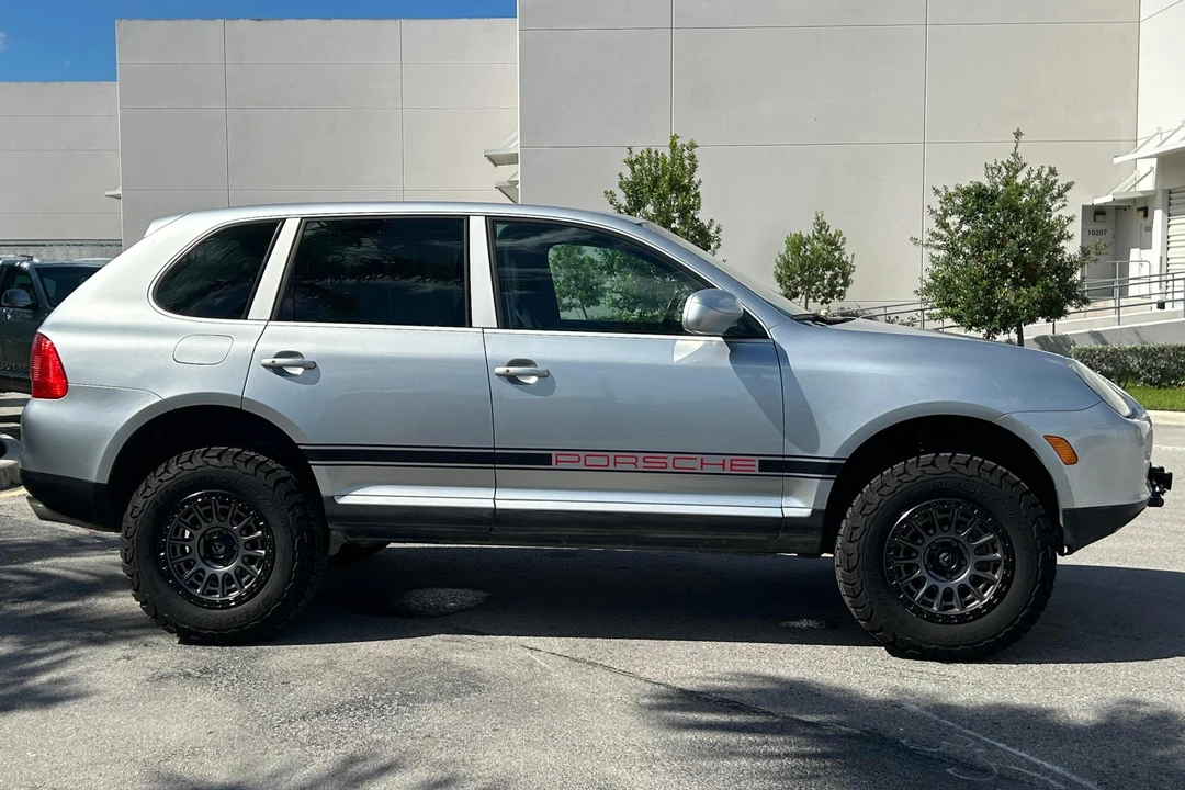 2004 Porsche 955/957 Cayenne S - Image 3 of 31