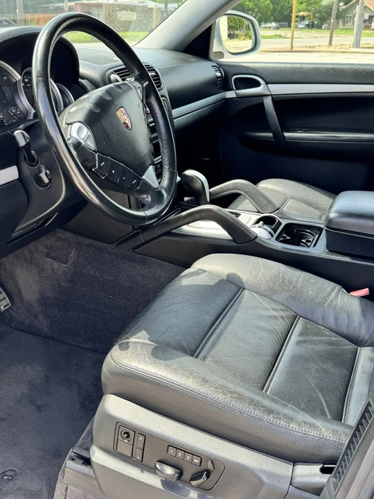 2004 Porsche 955/957 Cayenne S - Image 6 of 8