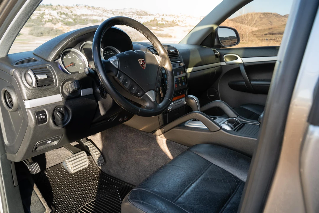 2004 Porsche 955/957 Cayenne S - Image 21 of 31