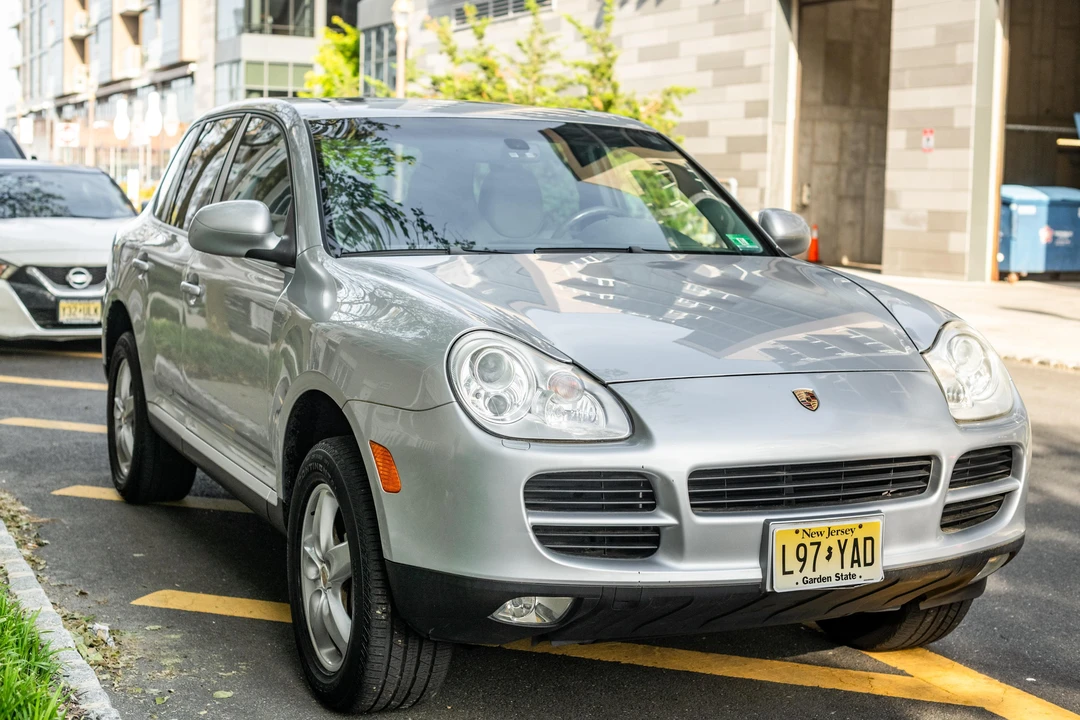 2004 Porsche 955/957 Cayenne S - Image 13 of 31
