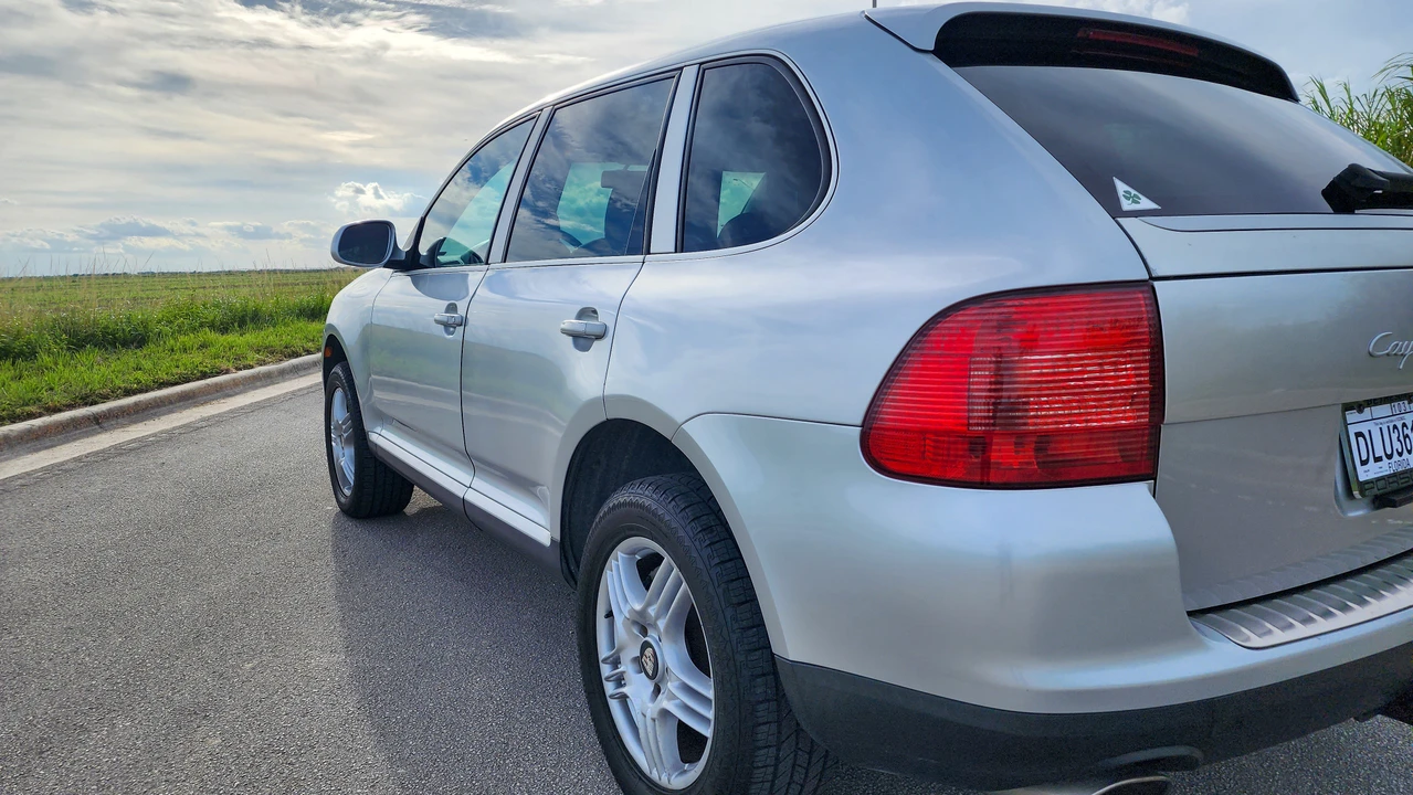 2004 Porsche 955/957 Cayenne S - Image 30 of 31