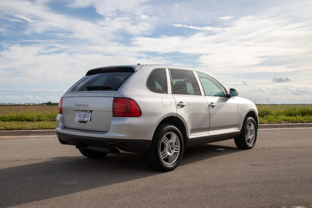 2004 Porsche 955/957 Cayenne S - Image 12 of 31