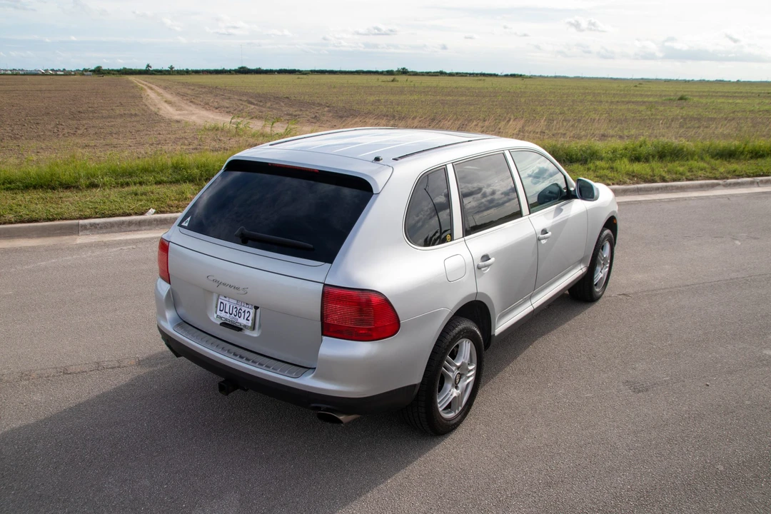 2004 Porsche 955/957 Cayenne S - Image 14 of 31