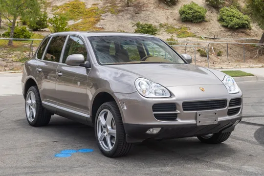 2004 Porsche Cayenne S