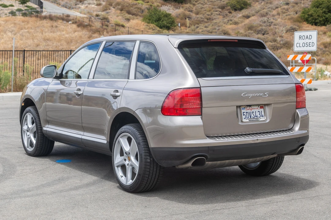 2004 Porsche 955/957 Cayenne S - Image 4 of 31