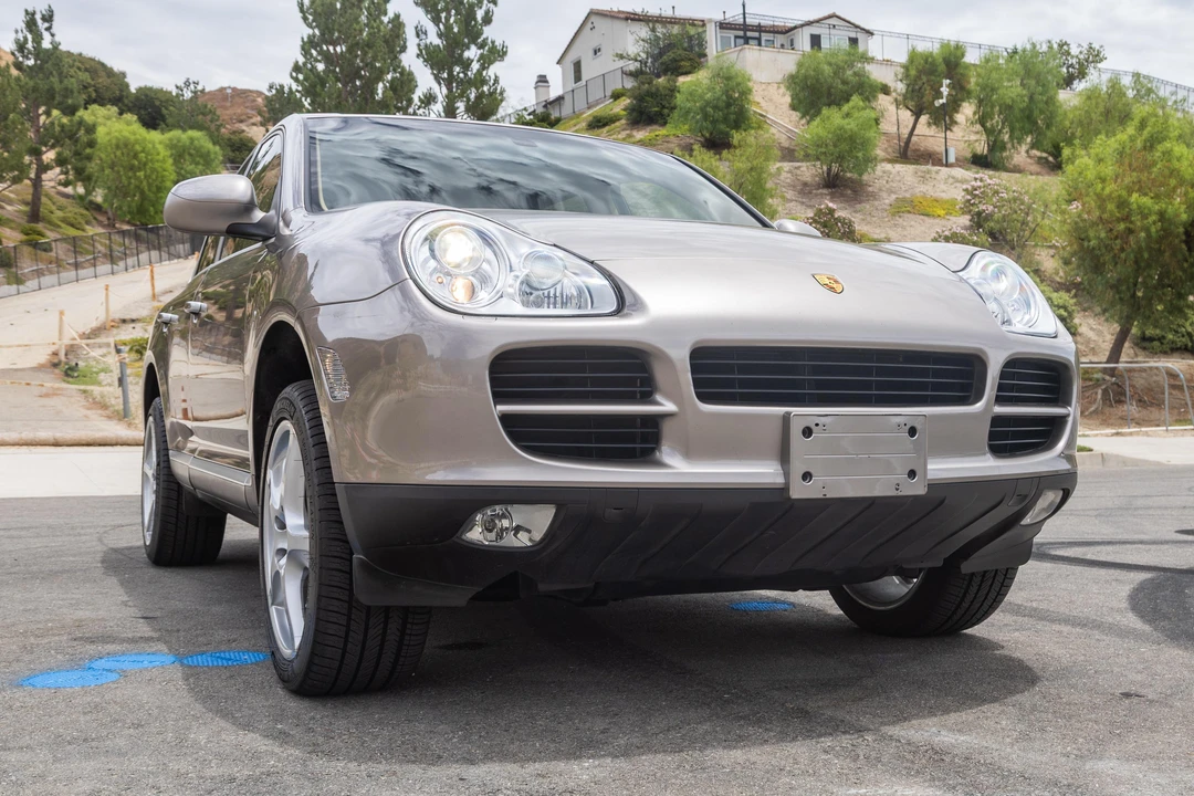 2004 Porsche 955/957 Cayenne S - Image 12 of 31