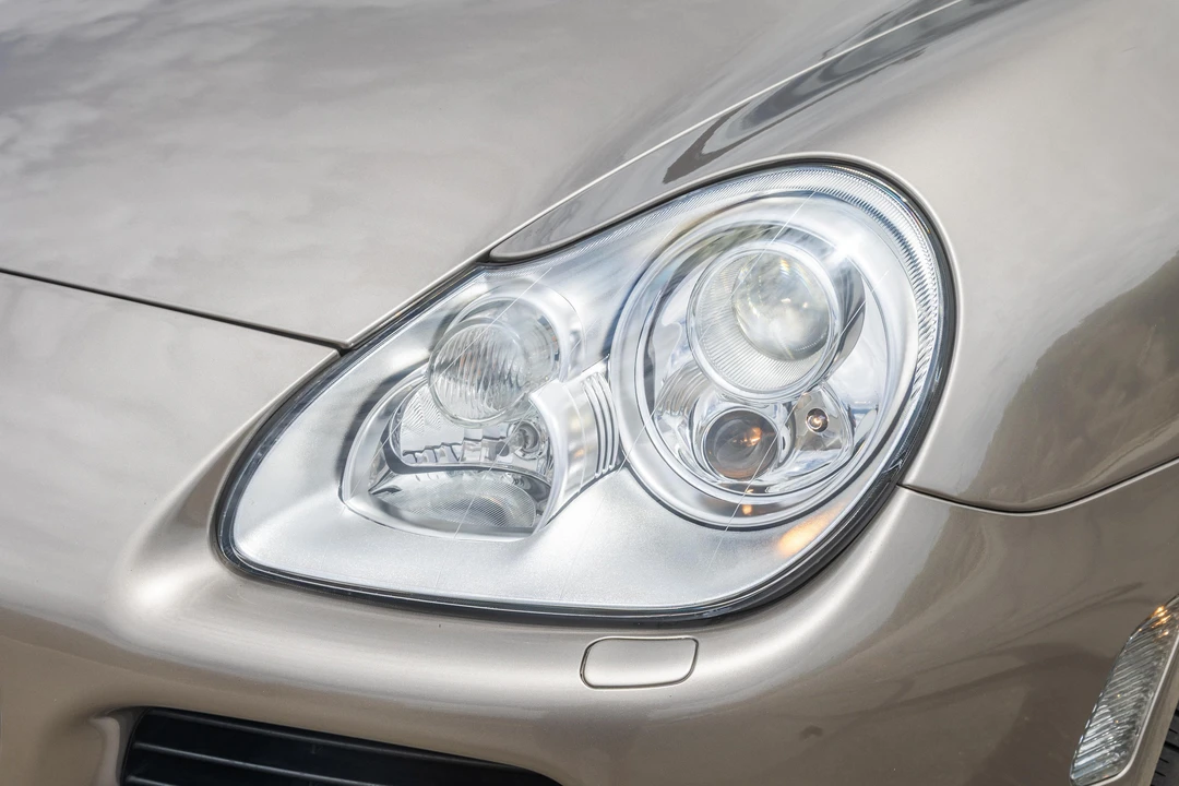 2004 Porsche 955/957 Cayenne S - Image 18 of 31