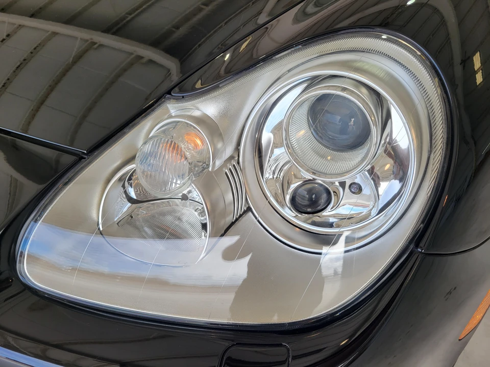 2004 Porsche 955/957 Cayenne S - Image 28 of 31