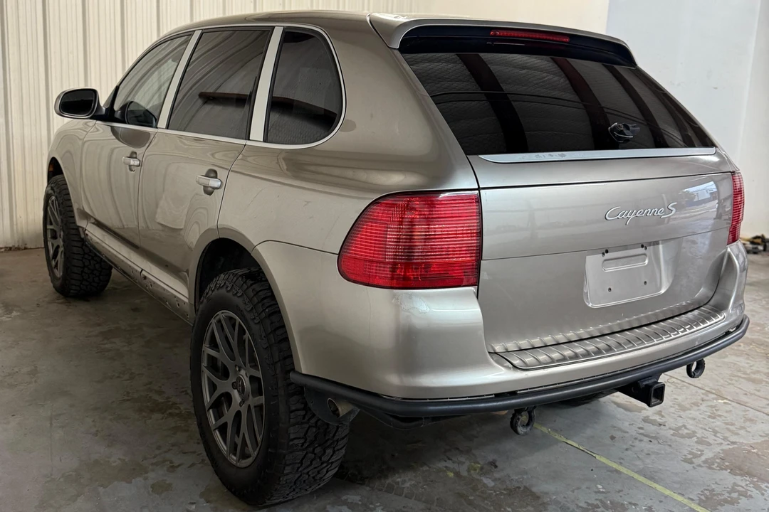 2004 Porsche 955/957 Cayenne S - Image 4 of 31