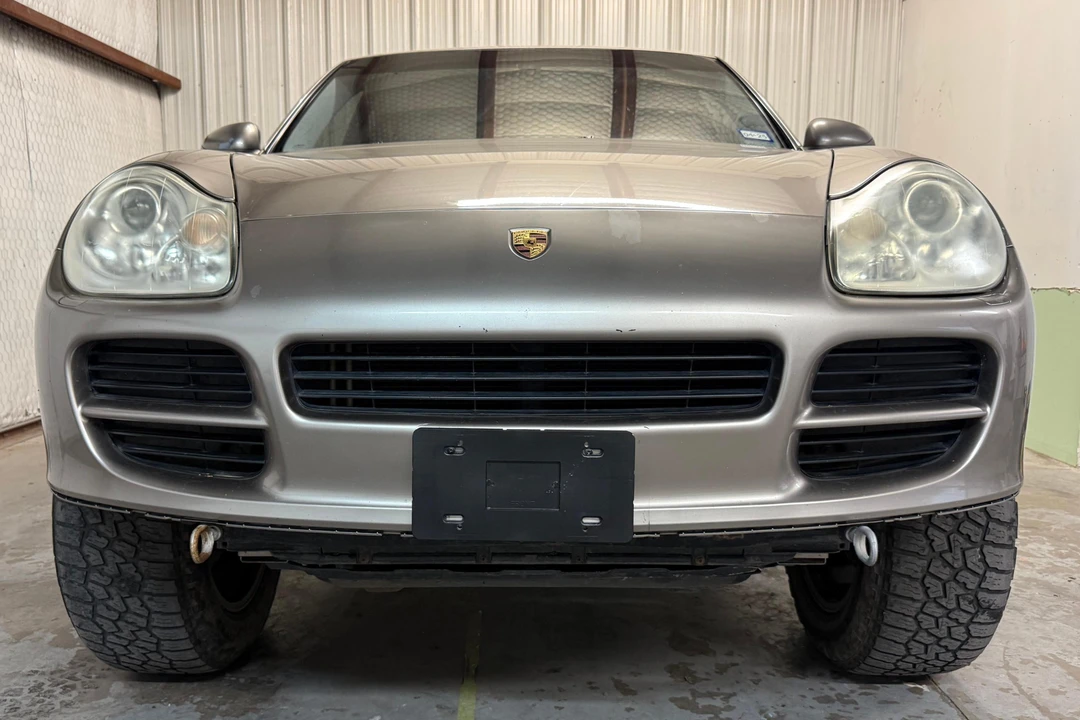 2004 Porsche 955/957 Cayenne S - Image 2 of 31