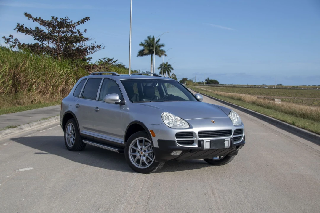 2004 Porsche 955/957 Cayenne S - Image 16 of 31