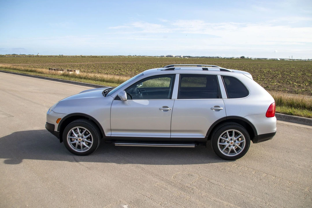 2004 Porsche 955/957 Cayenne S - Image 4 of 31