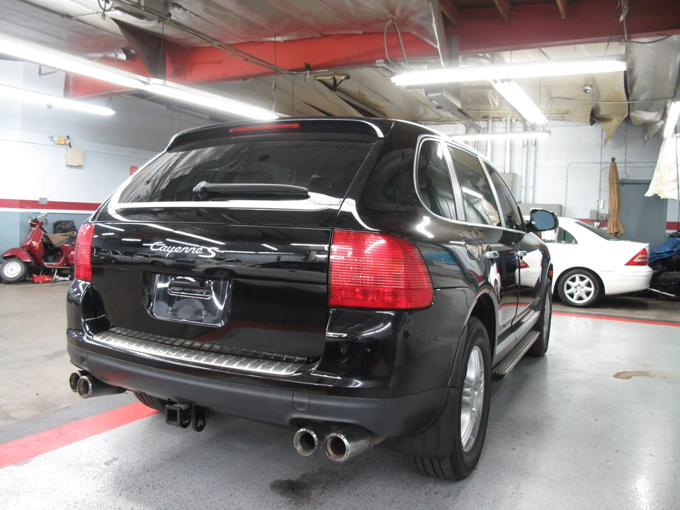 2004 Porsche 955/957 Cayenne S - Image 8 of 31