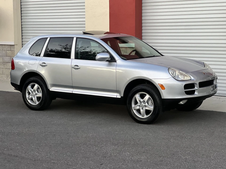 2004 Porsche 955/957 Cayenne S - Image 9 of 31
