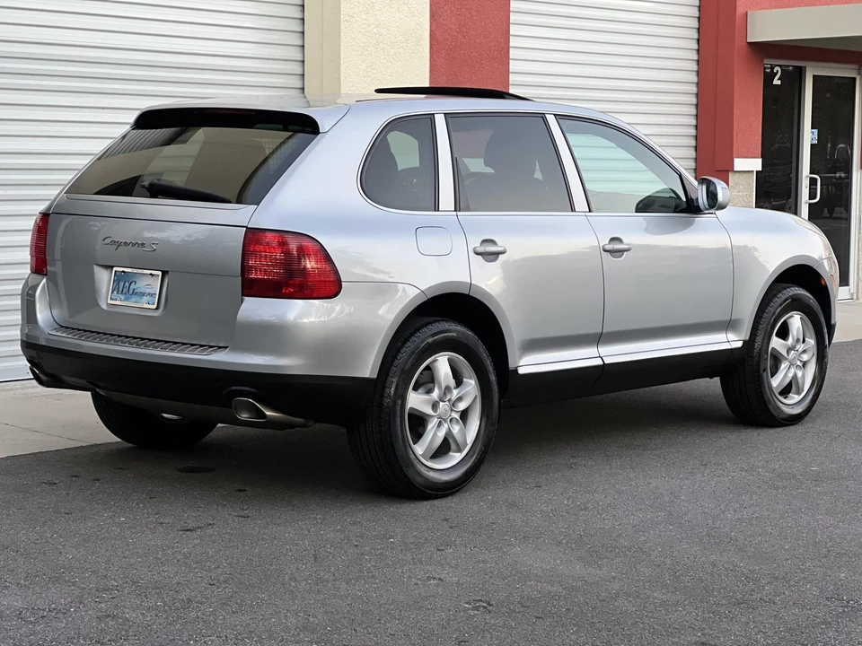 2004 Porsche 955/957 Cayenne S - Image 18 of 31