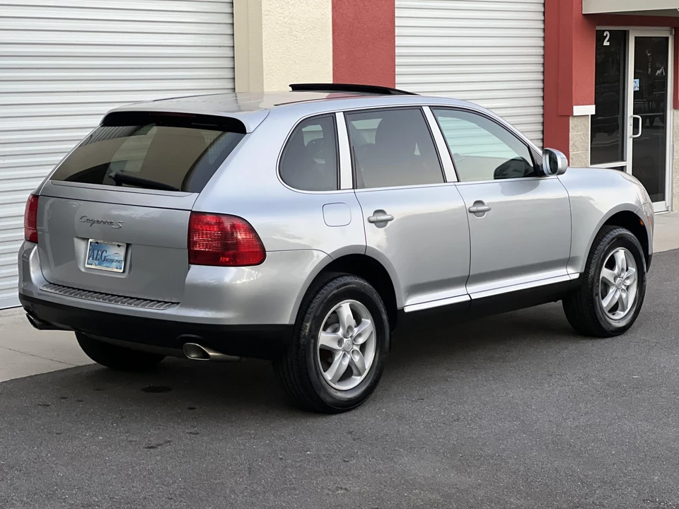 2004 Porsche 955/957 Cayenne S - Image 19 of 31