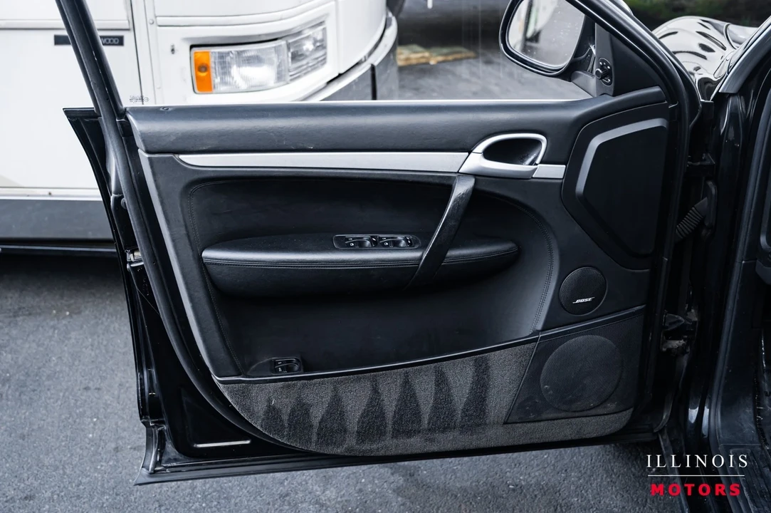 2004 Porsche 955/957 Cayenne S - Image 13 of 21