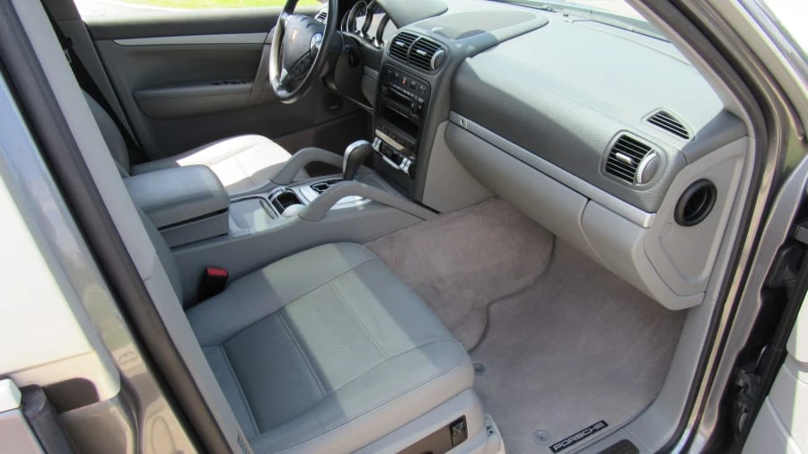2004 Porsche 955/957 Cayenne S - Image 5 of 8