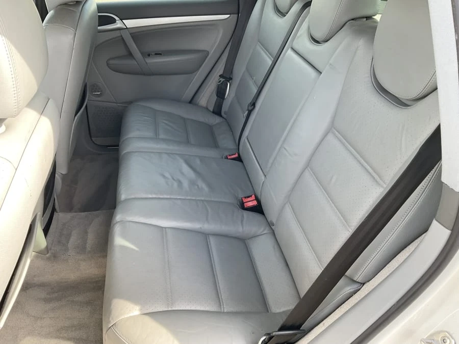 2004 Porsche 955/957 Cayenne S - Image 9 of 10