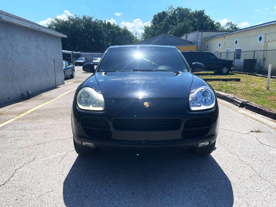 2004 Porsche 955/957 Cayenne S - Image 8 of 11
