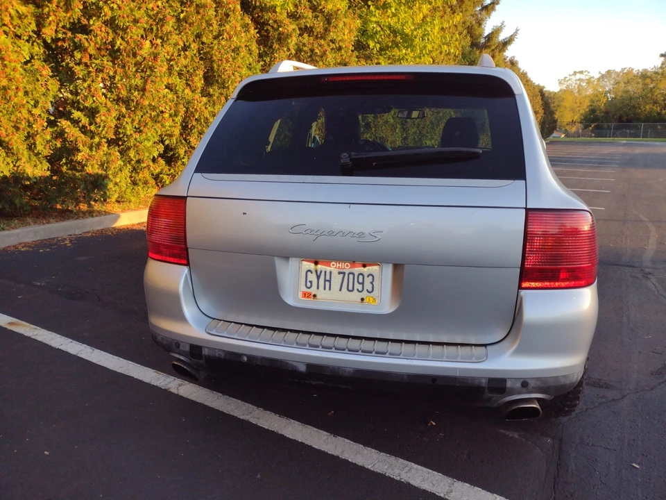 2004 Porsche 955/957 Cayenne S - Image 3 of 11