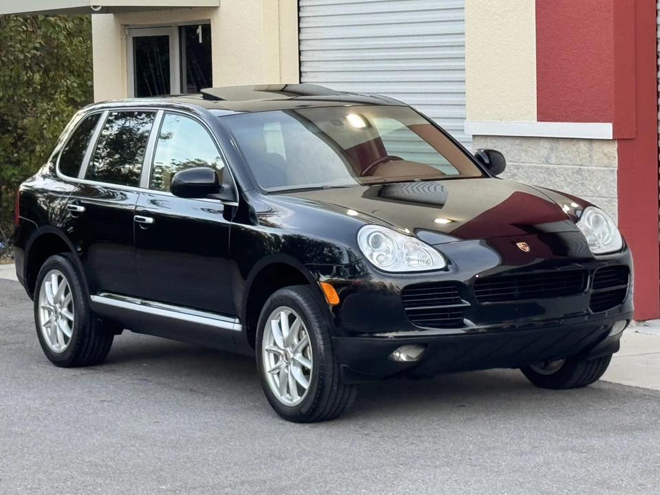 2004 Porsche 955/957 Cayenne S - Image 2 of 31