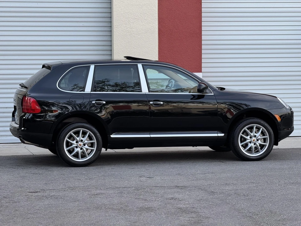 2004 Porsche 955/957 Cayenne S - Image 6 of 31