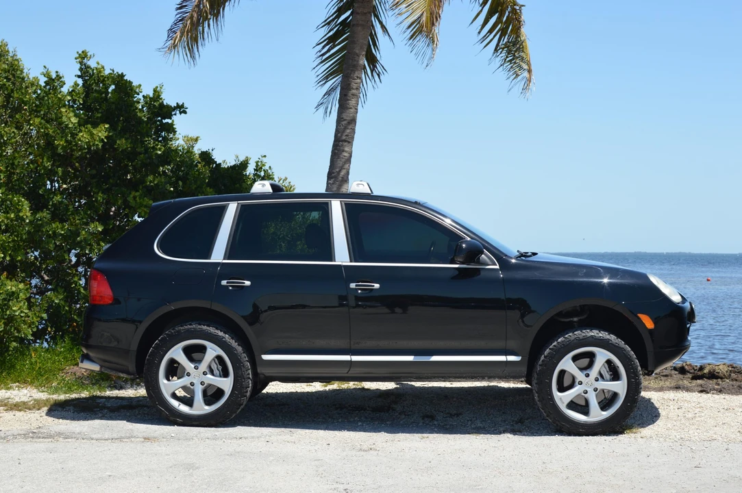 2004 Porsche 955/957 Cayenne S - Image 17 of 31