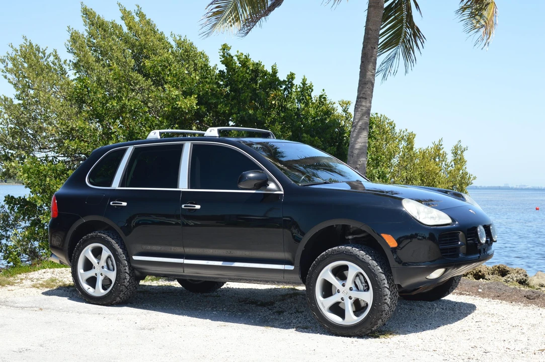 2004 Porsche 955/957 Cayenne S - Image 13 of 31
