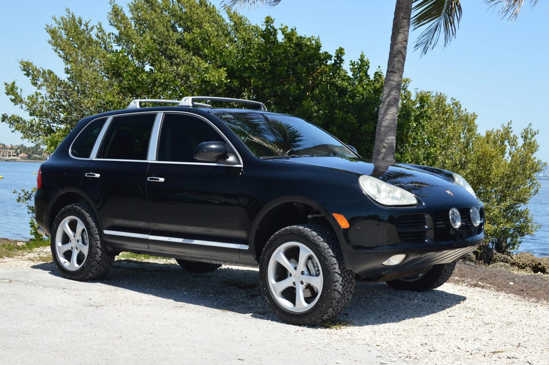 2004 Porsche 955/957 Cayenne S - Image 14 of 31