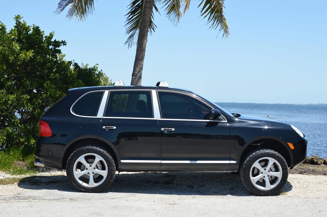 2004 Porsche 955/957 Cayenne S - Image 18 of 31