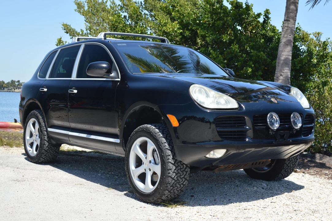 2004 Porsche 955/957 Cayenne S - Image 11 of 31