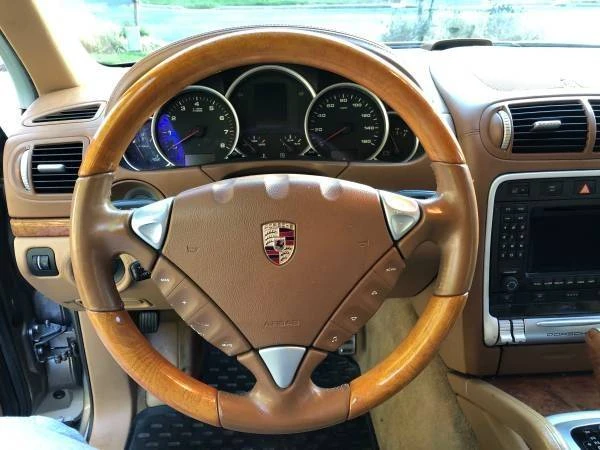2004 Porsche 955/957 Cayenne S - Image 10 of 25