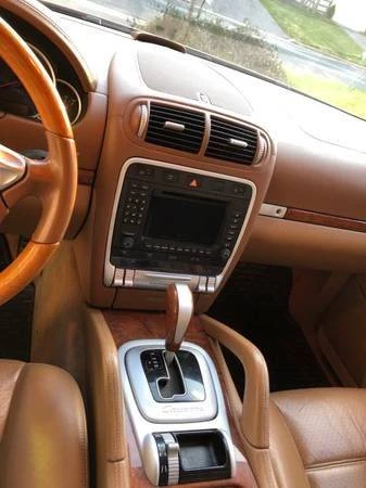2004 Porsche 955/957 Cayenne S - Image 12 of 25
