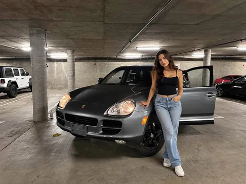 2004 Porsche Cayenne Sport Utility 4D