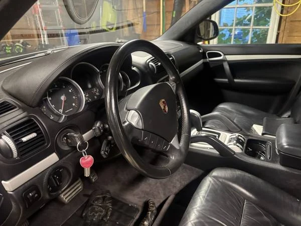 2004 Porsche 955/957 Cayenne Turbo - Image 14 of 15