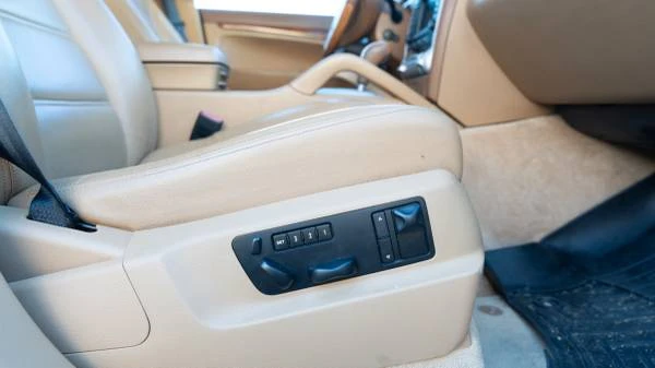 2004 Porsche 955/957 Cayenne Turbo - Image 12 of 21