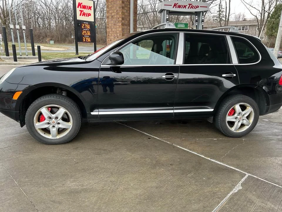 2004 Porsche 955/957 Cayenne Turbo - Image 2 of 4
