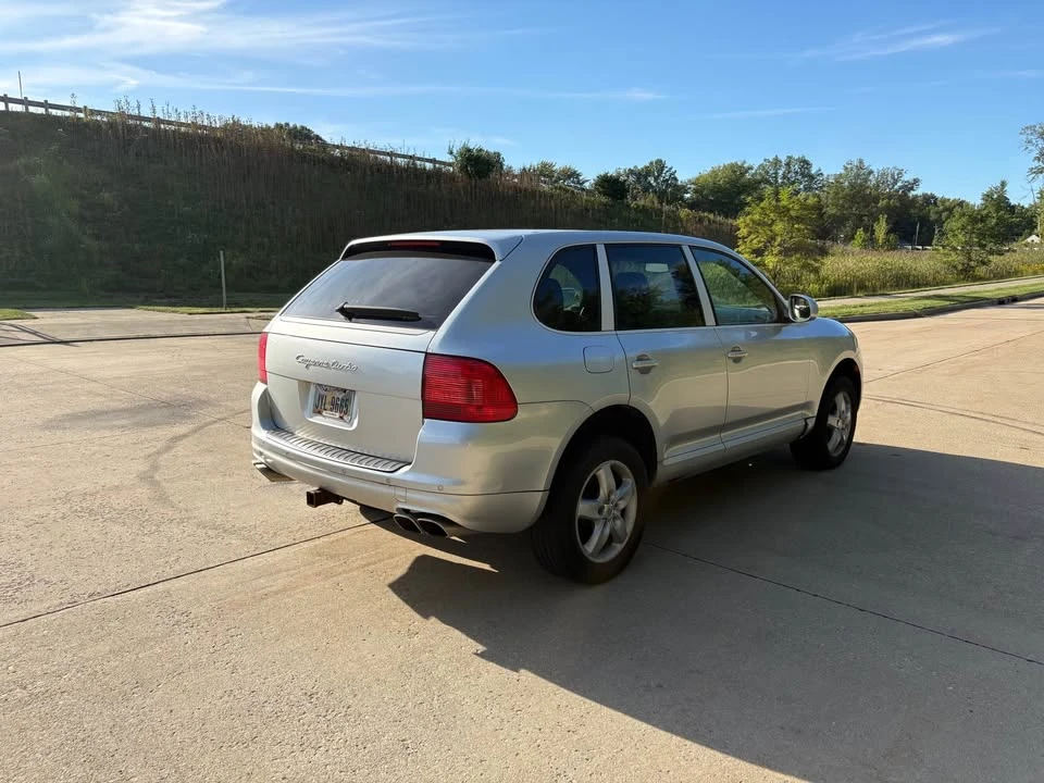 2004 Porsche 955/957 Cayenne Turbo - Image 7 of 19