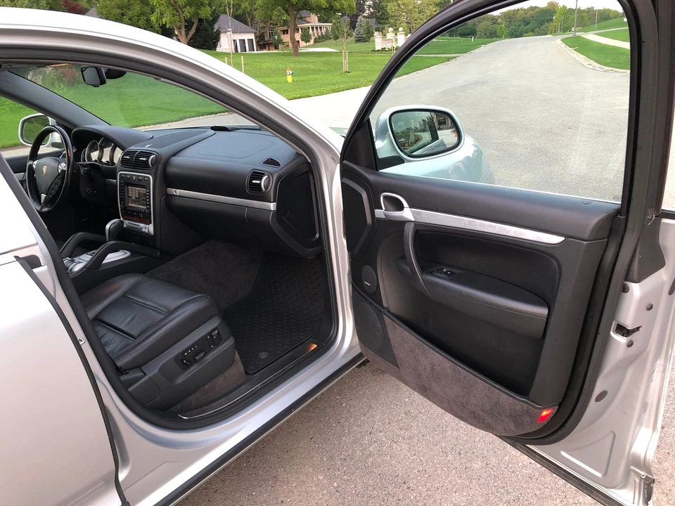 2004 Porsche 955/957 Cayenne Turbo - Image 6 of 17