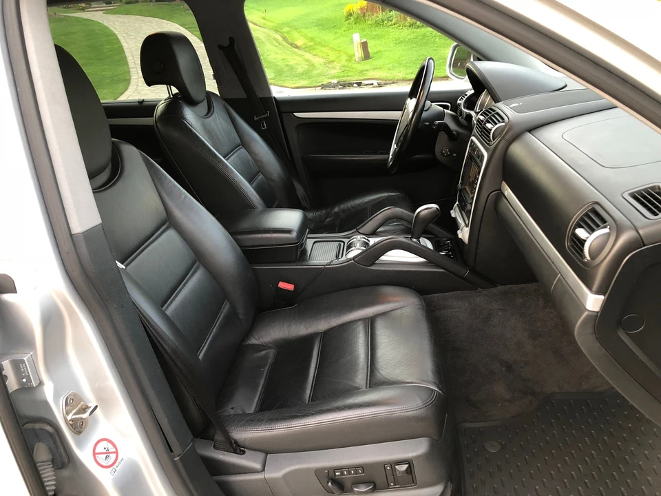 2004 Porsche 955/957 Cayenne Turbo - Image 8 of 17