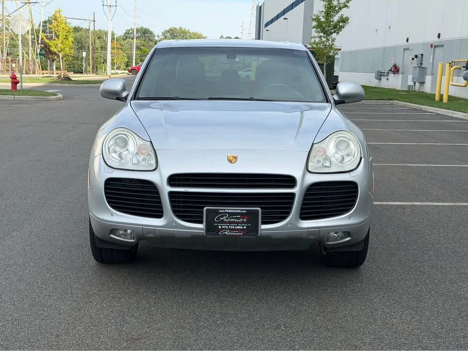 2004 Porsche 955/957 Cayenne Turbo - Image 2 of 20