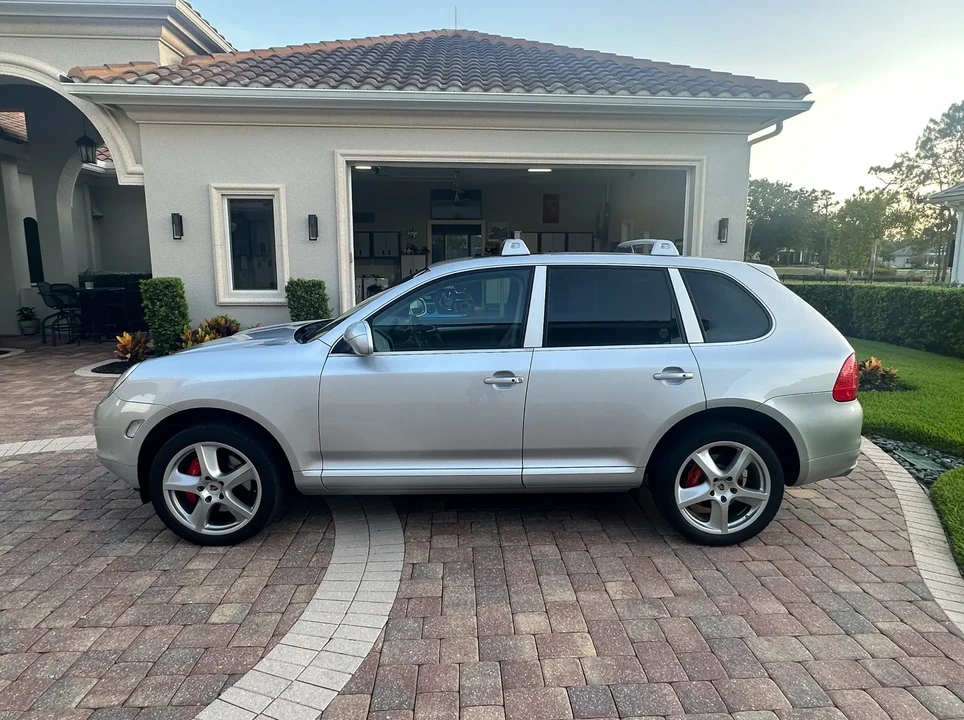 2004 Porsche 955/957 Cayenne Turbo - Image 3 of 6