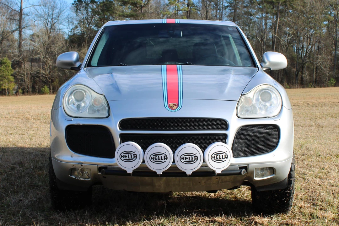 2004 Porsche 955/957 Cayenne Turbo - Image 2 of 5
