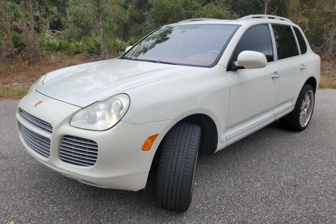 2004 Porsche 955/957 Cayenne Turbo - Image 3 of 31