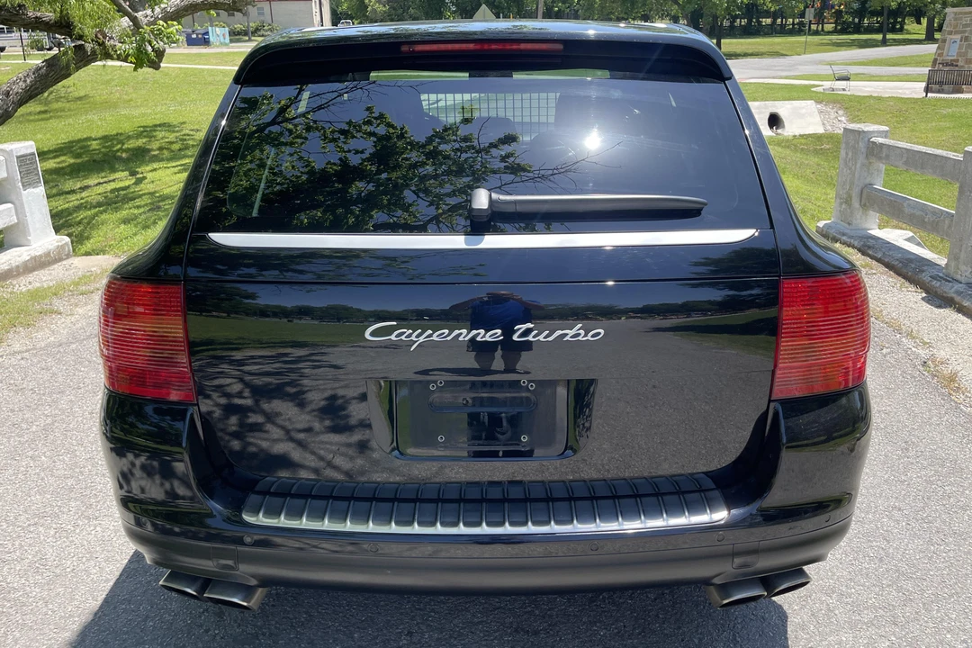 2004 Porsche 955/957 Cayenne Turbo - Image 5 of 31