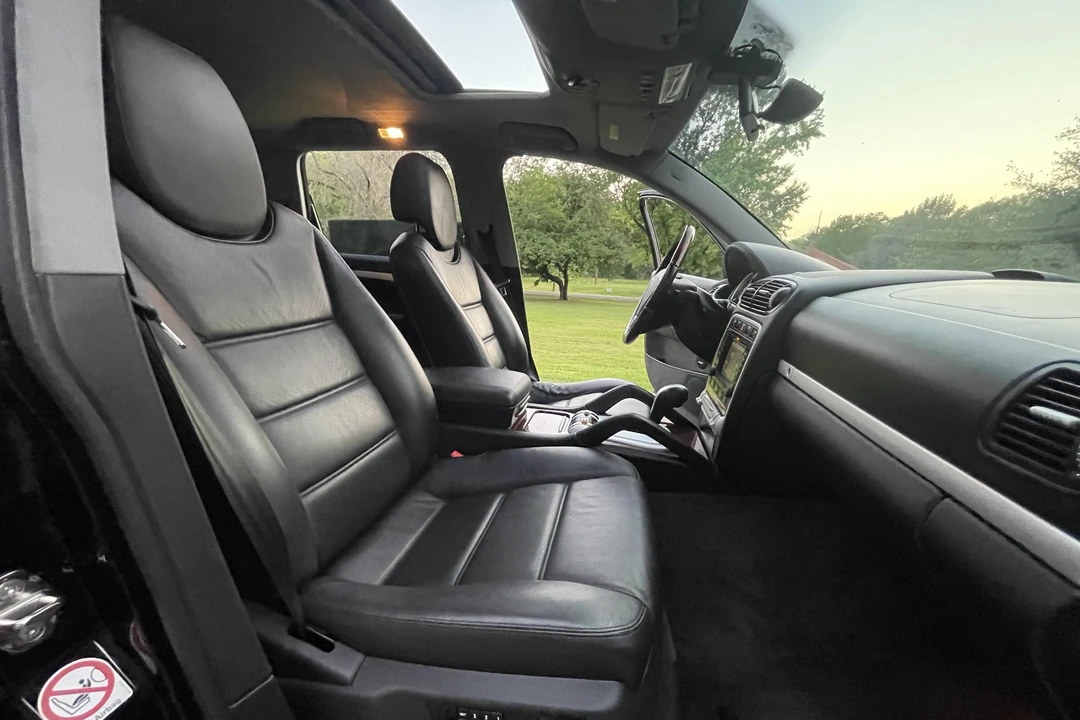 2004 Porsche 955/957 Cayenne Turbo - Image 23 of 31