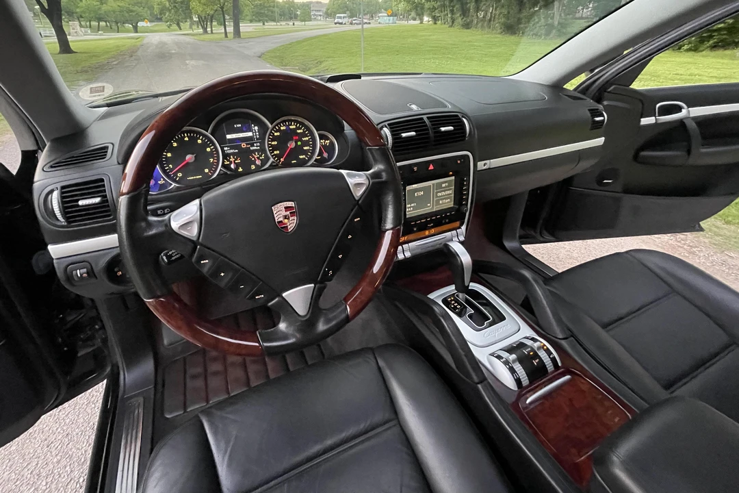 2004 Porsche 955/957 Cayenne Turbo - Image 22 of 31