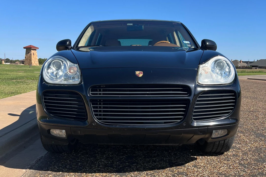 2004 Porsche 955/957 Cayenne Turbo - Image 8 of 31